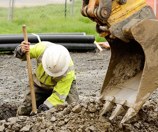Земляные работы в Бердске и  Новосибирской области